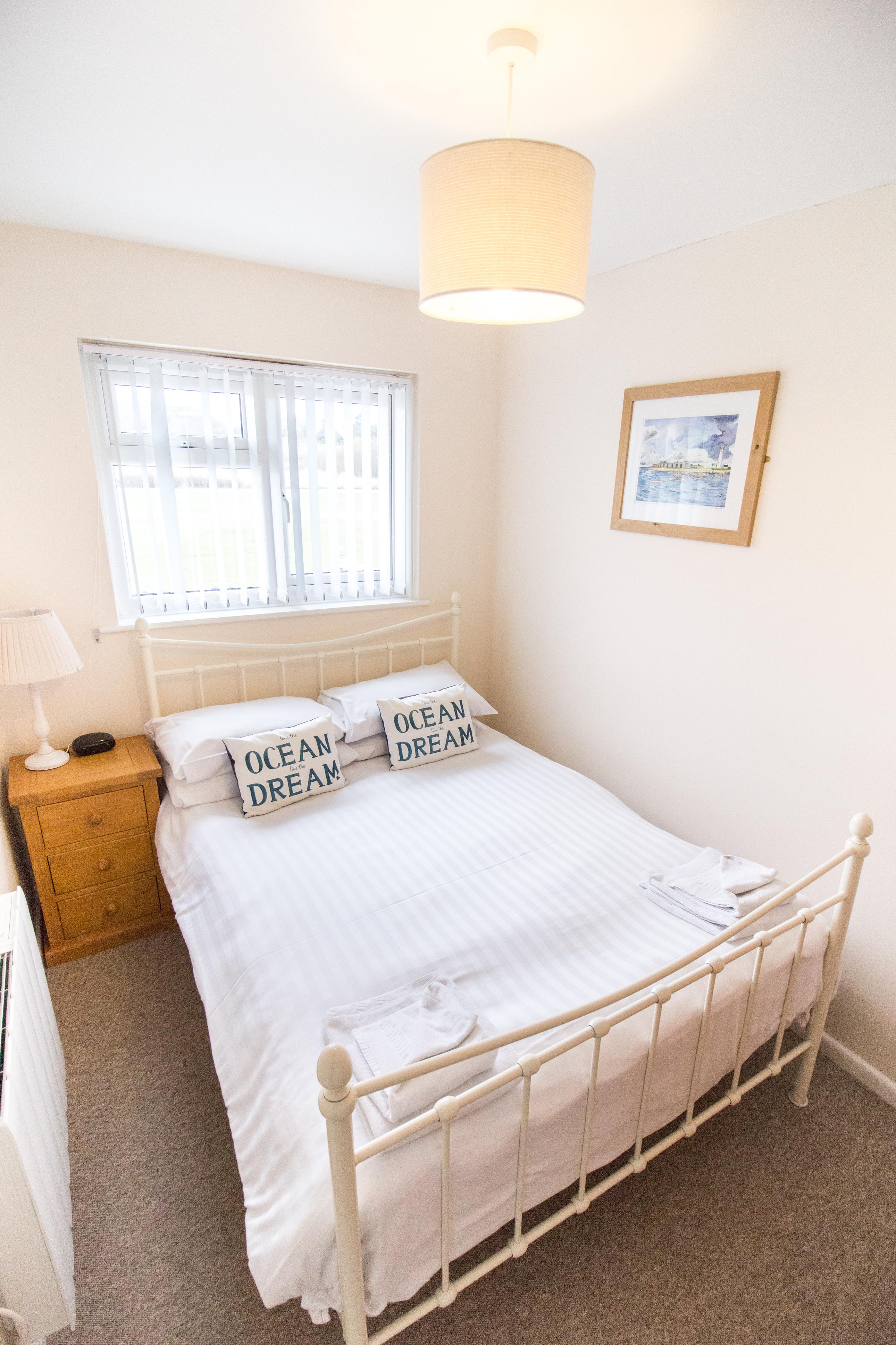 Seaview Holidays - Salterns Village ภายนอก รูปภาพ
