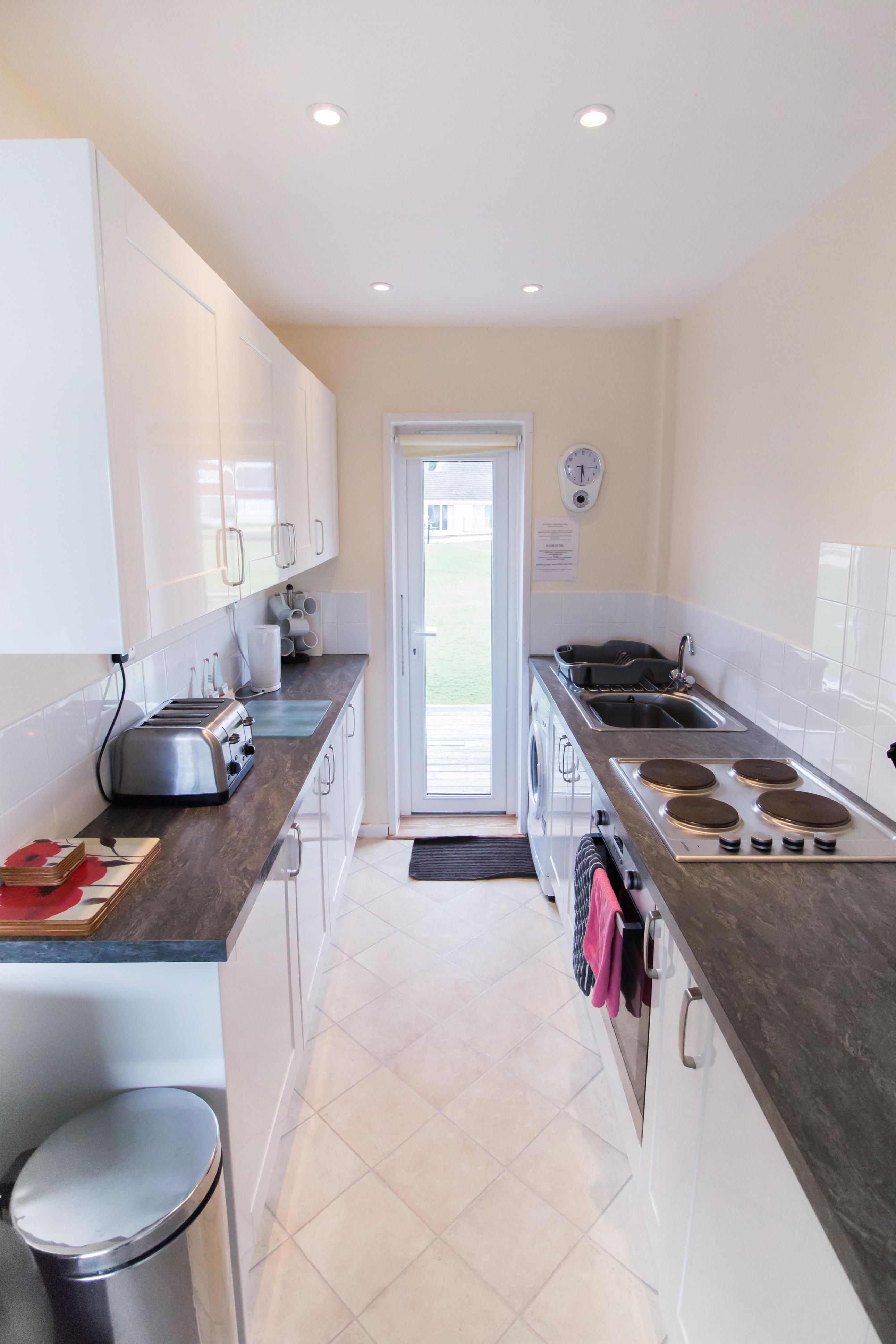 Seaview Holidays - Salterns Village ภายนอก รูปภาพ