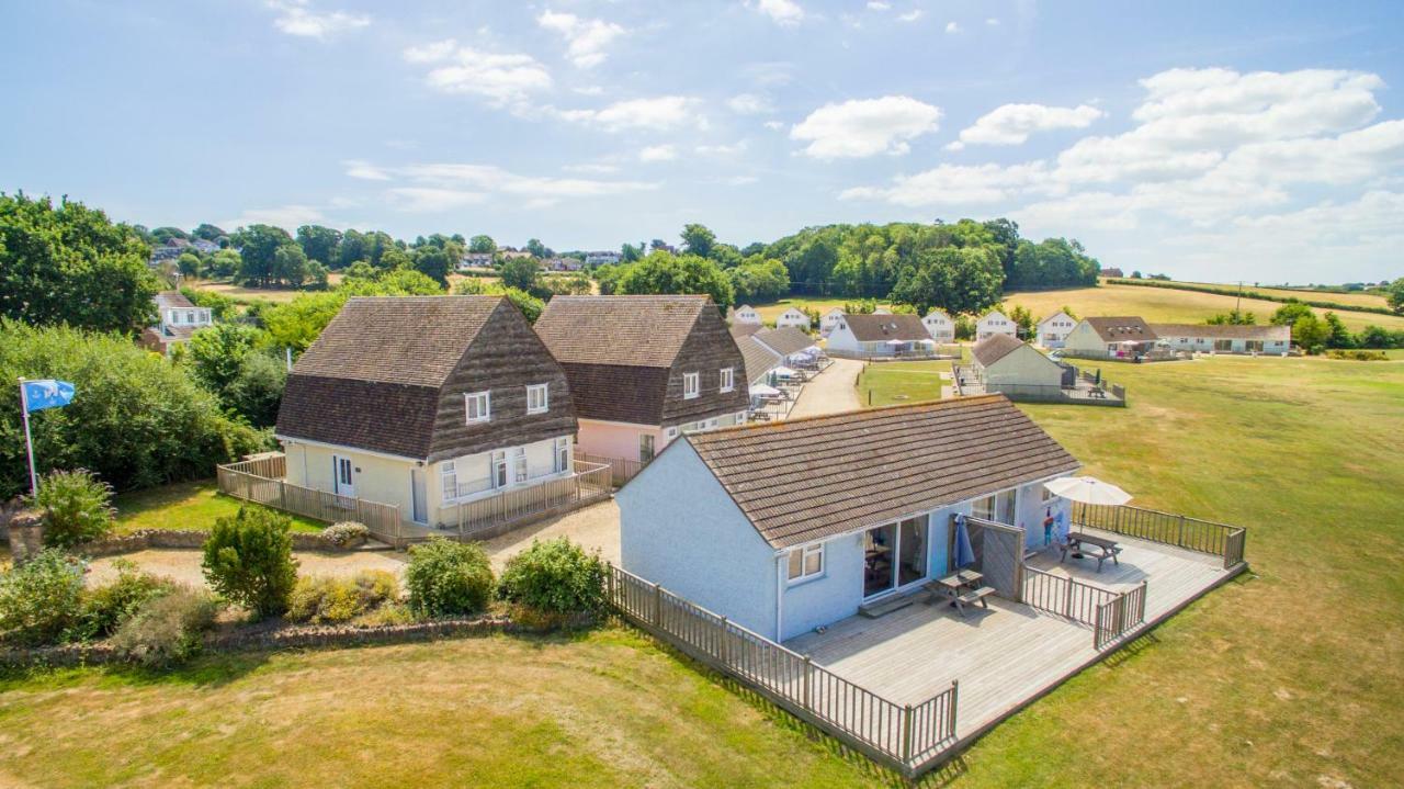 Seaview Holidays - Salterns Village ภายนอก รูปภาพ